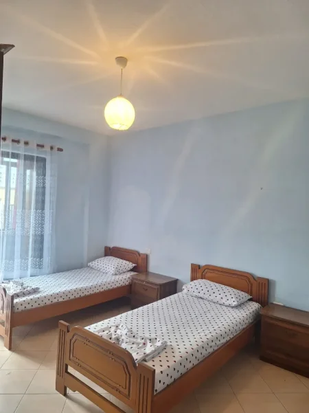 Tirane, jepet me qera apartament 1+1+Aneks+Ballkon Kati 9, 66 m² 370 € (Rruga " Kahreman Ylli")