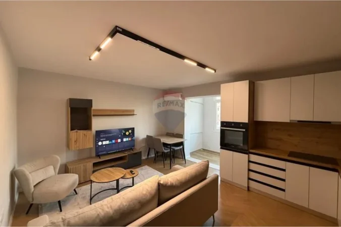 Tirane, shitet 2+1 , 53 m² 149.000 € (Selvia)