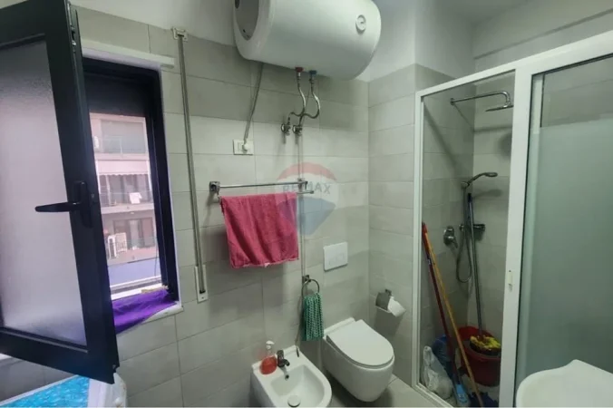 Tirane, shitet 2+1 , 77 m² 152.332 € (Ish Fusha e Aviacionit)