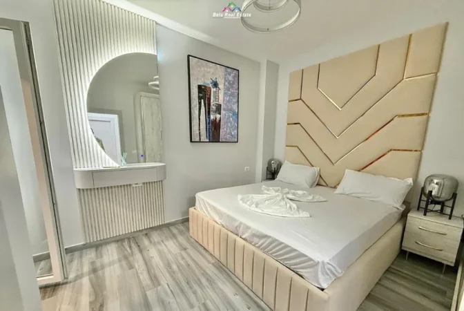 Tirane, jepet me qera apartament 2+1 Kati 4, 90 m² 580 € (Rruga e dajtit)