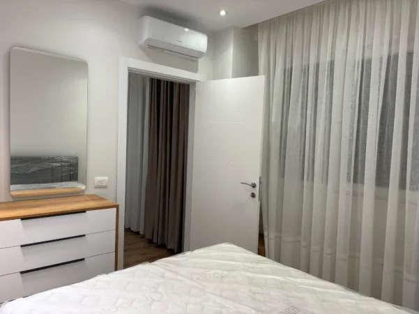 Tirane, jepet me qera apartament 1+1 Kati 2, 61 m² 680 € (Rruga Dritan Hoxha)
