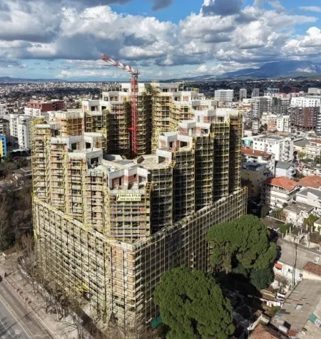 Tirane, shitet ambjent biznesi Kati 1, 90 m² 225.000 € 