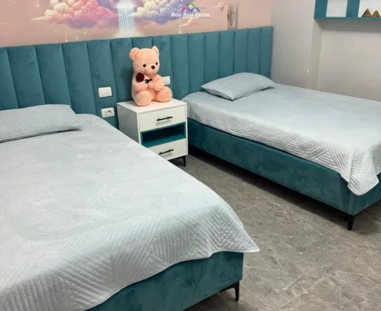 Tirane, jepet me qera apartament 2+1 Kati 2, 120 m² 730 € (Rruga Panorama)