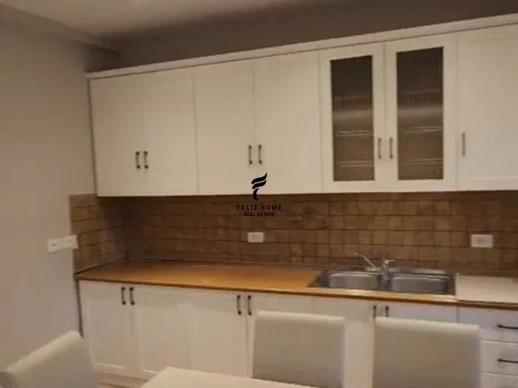 Tirane, shitet apartament 2+1 Kati 3, 105 m² 210.000 € (ISH PARKU)