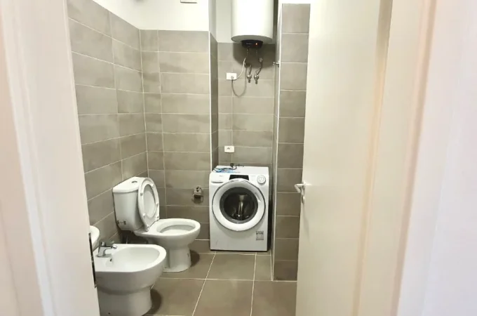 Jepet me Qera: 2+1 +1 Ballkon 📍 Ali Dem (Kompleksi Mangalem 21) || Kt.0 - 45,000 Leke/Muaj