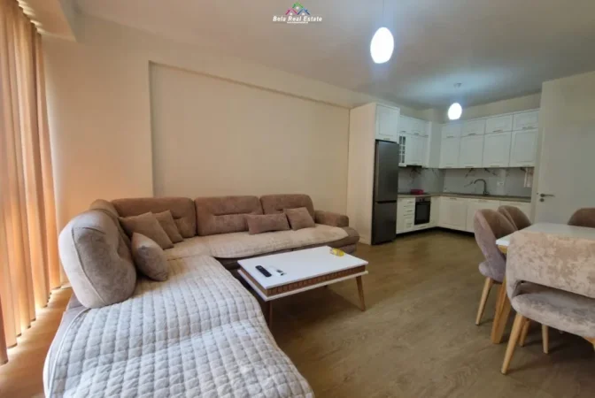 Tirane, jepet me qera apartament 1+1 Kati 4, 70 m² 470 € (Rruga sokrat Miho)