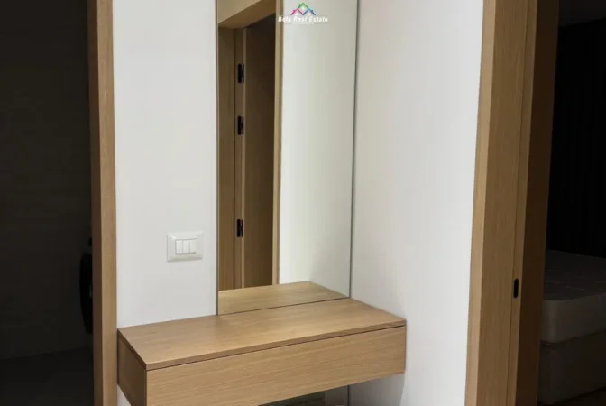 Tirane, jepet me qera apartament 1+1 Kati 3, 70 m² 1.050 € (Rruga Hiqmet Delvina)