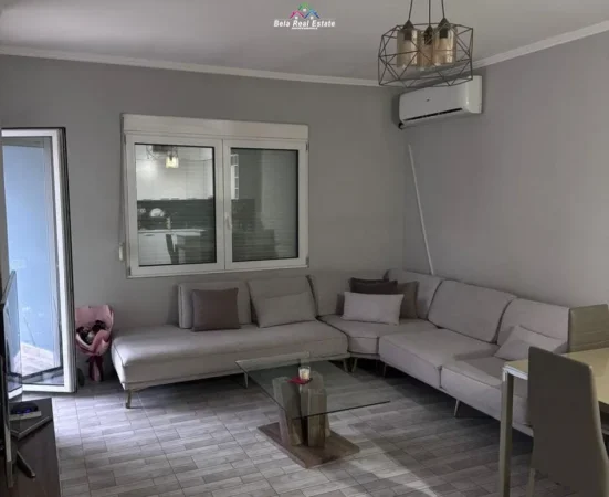 Tirane, jepet me qera apartament 2+1 Kati 5, 100 m² 670 € (Rruga Teodor Keko)