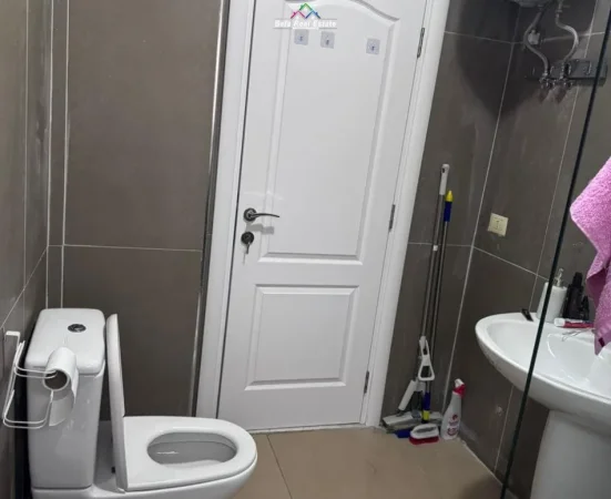 Tirane, jepet me qera apartament 2+1 Kati 5, 100 m² 670 € (teodor keko)