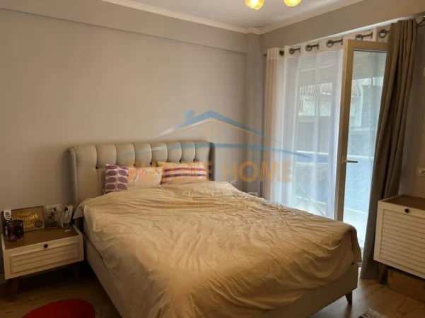 Shitet Apartament 2+1+2. Kopshti Zoologjik 241500 Euro