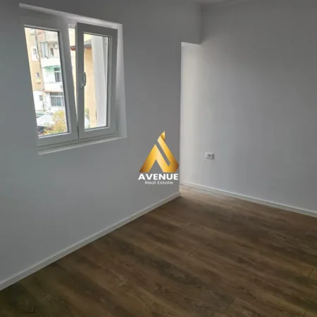 Tirane, shitet apartament 1+1 Kati 3, 50 m² 115.000 € 