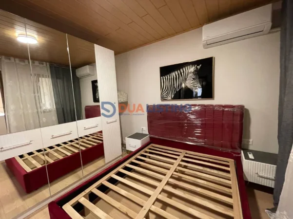 Tirane, jepet me qera 1+1 Kati 2, 65 m² (Rruga e kavajes)