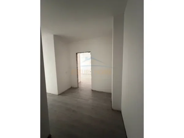 SHITET APARTAMENT 2+1 TEK ALBA CONSTRUCTION ASTIR