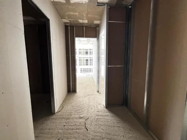 Durres, shitet apartament 2+1+Ballkon Kati 2, 91 m² (Rruga kristal)