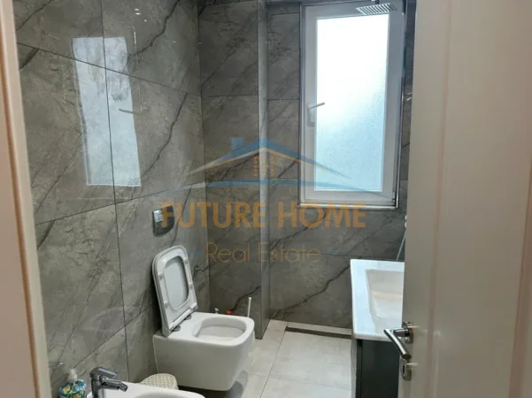 Tirane, shitet apartament 2+1+Ballkon Kati 3, 115 m² 241.500 € (Kopshti Zoologjik)