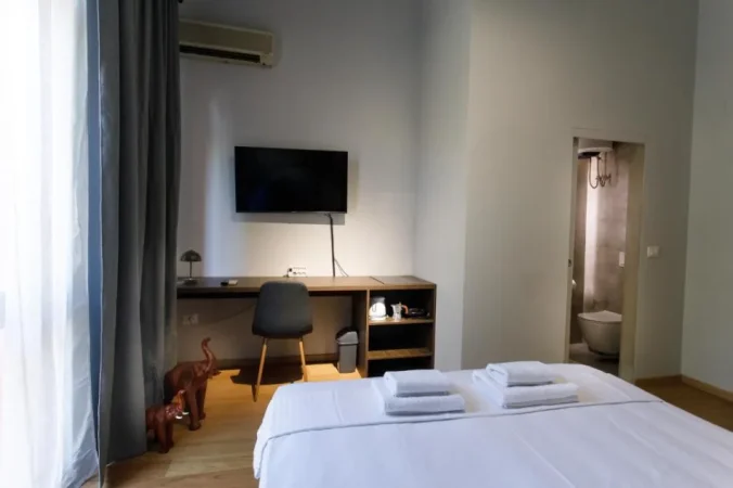 Tirane, oferte Dhoma me Qera Ditore