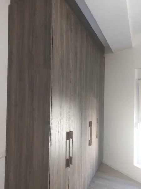 Tirane, jepet me qera apartament 2+1+Ballkon Kati 4, 77 m² 500 € (Paho hysa)