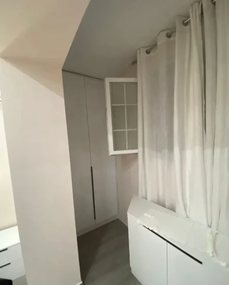 Tirane, jepet me qera apartament 1+1 Kati 1, 60 m² 650 € (RRUGA E ELBASANIT)