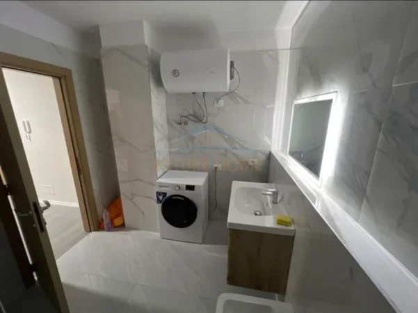 Tirane, jepet me qera apartament 1+1 Kati 1, 75 m² 500 € (Rruga 5 Majit,Tiranë)