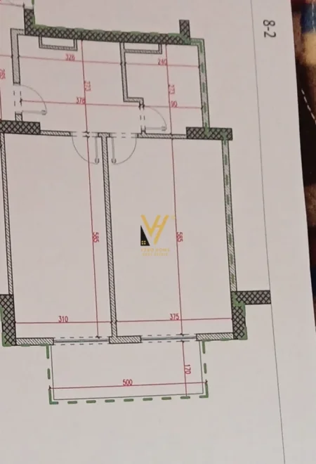 Tirane, jepet me qera zyre Kati 8, 75 m² 600 € (MYSLYM SHYRI)