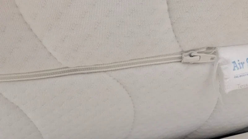 Tirane, shes Dyshek dopio +Jorgan+2 jasteke 79 €