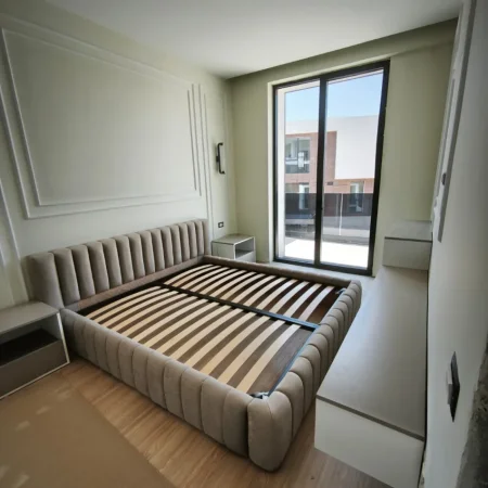 Tirane, shitet apartament 1+1 Kati 2, 79 m² 220.000 € 