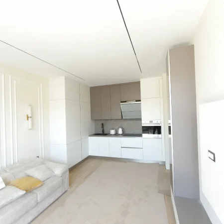 Tirane, shitet apartament 1+1 Kati 2, 79 m² 220.000 € 