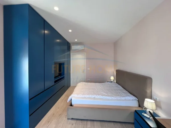 Tirane, jepet me qera apartament 1+1 Kati 6, 70 m² 800 € (ZOGU I ZI)