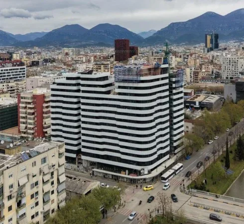 Tirane, shitet apartament 1+1 Kati 6, 71 m² 180.000 € (CORNER REZIDENCE)