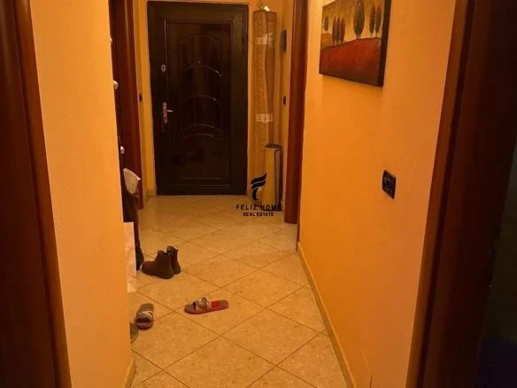 Tirane, shitet apartament 2+1 Kati 5, 136 m² 198.000 € (XHAMLLIKU)