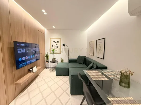 Shqiperi, jepet me qera apartament 1+1 Kati 1, 600 € 