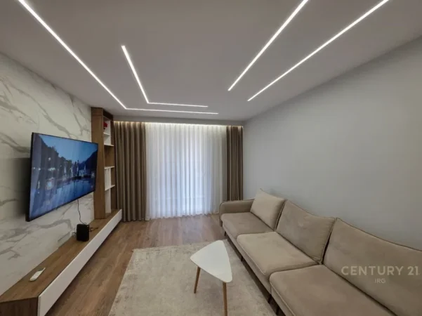 Tirane, jepet me qera apartament 1+1 Kati 3, 850 € 