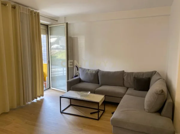 Tirane, shitet apartament 1+1+Ballkon Kati 1, 66 m² 98.000 € (shkoze)