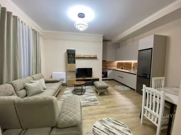Tirane, jepet me qera apartament 1+1 Kati 5, 86 m² 600 € 