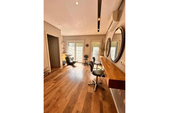 Tirane, jepet me qera dyqan , 100 m² 1.500 € (Rruga Don Bosko, Tiranë(ID: 530601002-358))
