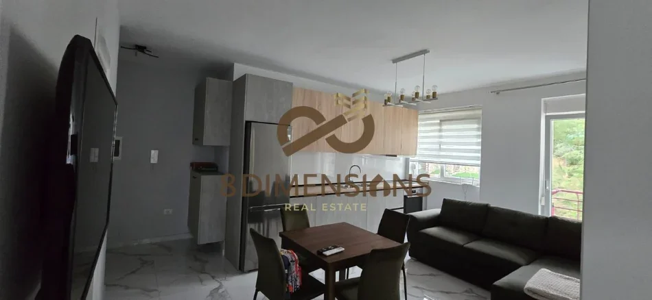 Tirane, jepet me qera apartament 2+1+Ballkon Kati 3, 74 m² 600 € (liqeni i thate)  D8242A-93