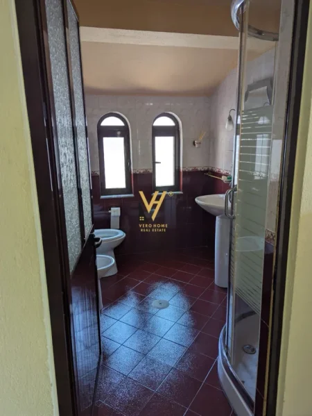 Tirane, shitet Vile 3 Katshe Kati 0, 540 m² 515.000 € (RRUGA “ROBERT NAÇI”, PRANE BULEVARDIT TE RI)