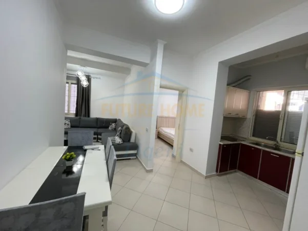 Tirane, jepet me qera apartament 1+1 Kati 0, 68 m² 500 € (Liqeni i thate)