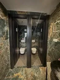 Tirane, shitet ambjent biznesi Kati 0, 65 m² 410.000 € (Prane Harry Fultz)