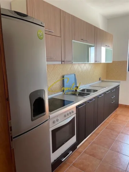 Tirane, jepet me qera apartament 2+1 Kati 2, 100 m² 400 € (ASTIR)