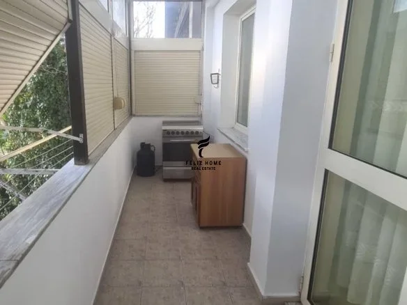 Tirane, jepet me qera apartament 1+1 Kati 3, 65 m² 550 € (BULEVARDI GJERGJ FISHTA)