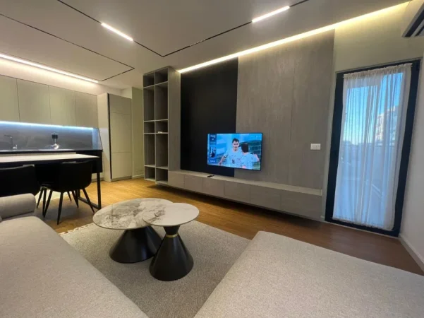 Tirane, jepet me qera apartament 1+1 Kati 5, 67 m² 700 € (Residenca Erlis)