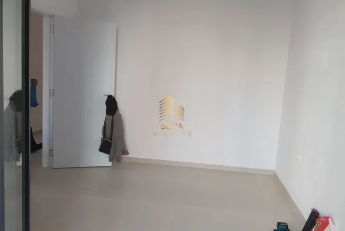 Tirane, jepet me qera ambjent biznesi Kati 3, 66 m² 550 € (Kompleksi Zirkon)