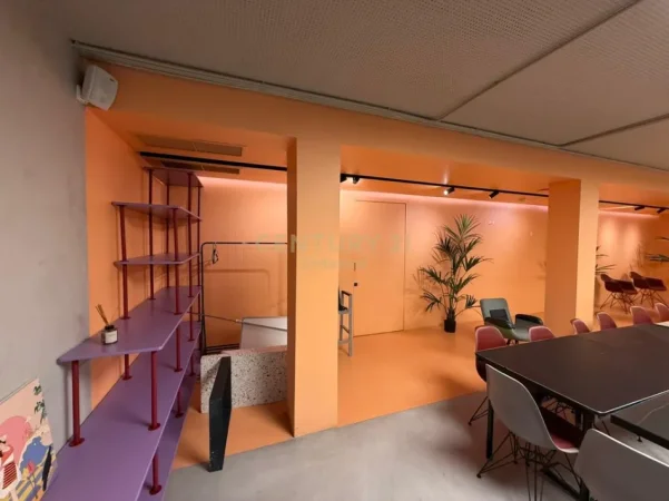 Tirane, jepet me qera zyre Kati 1, 190 m² 3.325 € (Rruga e Elbasanit)