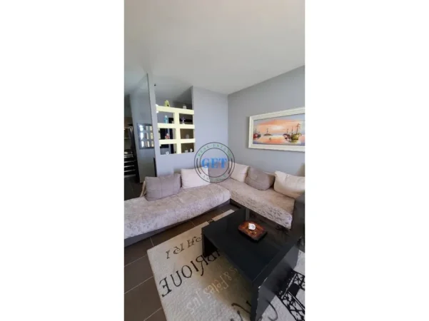 Durres, shitet apartament 2+1 Kati 5, 100 m² 210.000 € (Vila Zogut)