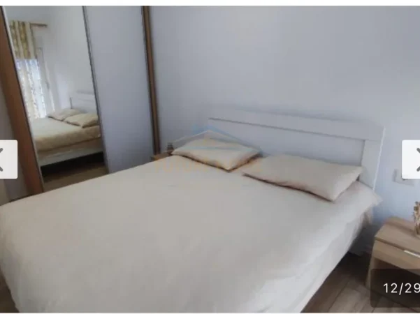 Tirane, jepet me qera apartament 2+1 Kati 4, 76 m² 520 € (Kompleksi Mangalem)