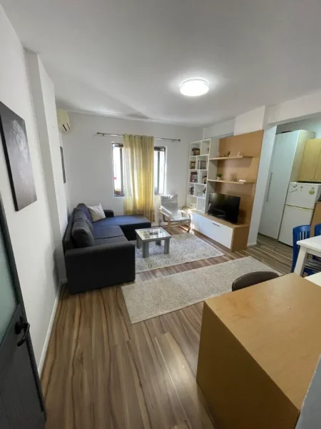 Tirane, shitet garsonier 1+1 Kati 2, 48 m² 99.000 € (Rruga Ndre Mjeda)