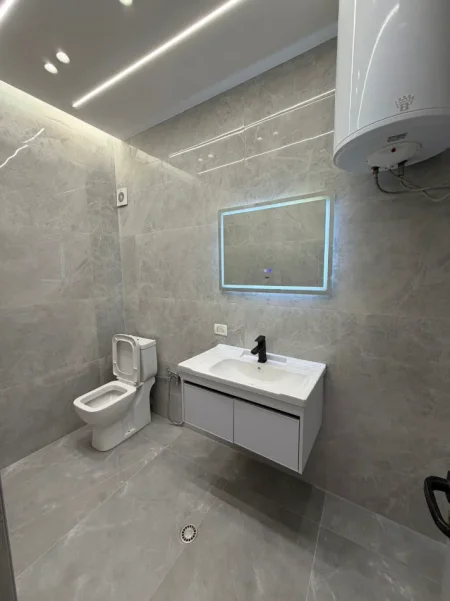 Tirane, shitet apartament 1+1 , 51 m² 111.000 € (Rruga Tom Plezha)