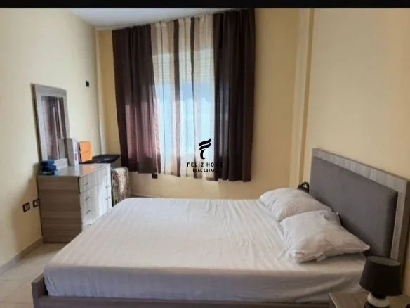 Tirane, jepet me qera apartament 2+1 Kati 5, 96 m² 550 € (LIQENI I THATE)