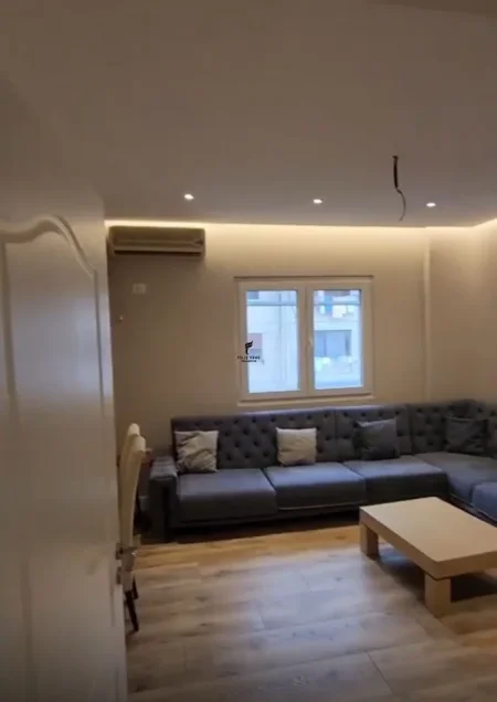 Tirane, shitet apartament 2+1 Kati 3, 105 m² 210.000 € (ISH PARKU)